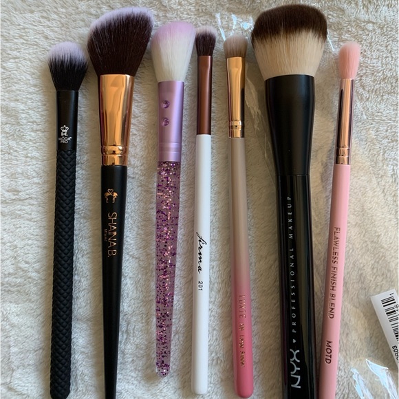 NYX Makeup Makeup Brush Bundle Set Nyx Sl Miss Glam Firma Motd